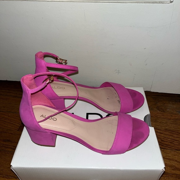 Aldo hot pink strap heels - Picture 4 of 4